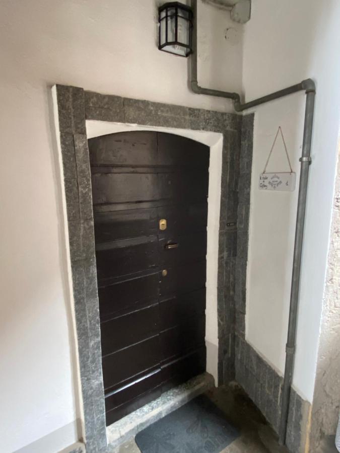Il Nido Di Tiffany Apartment Massino Visconti Luaran gambar