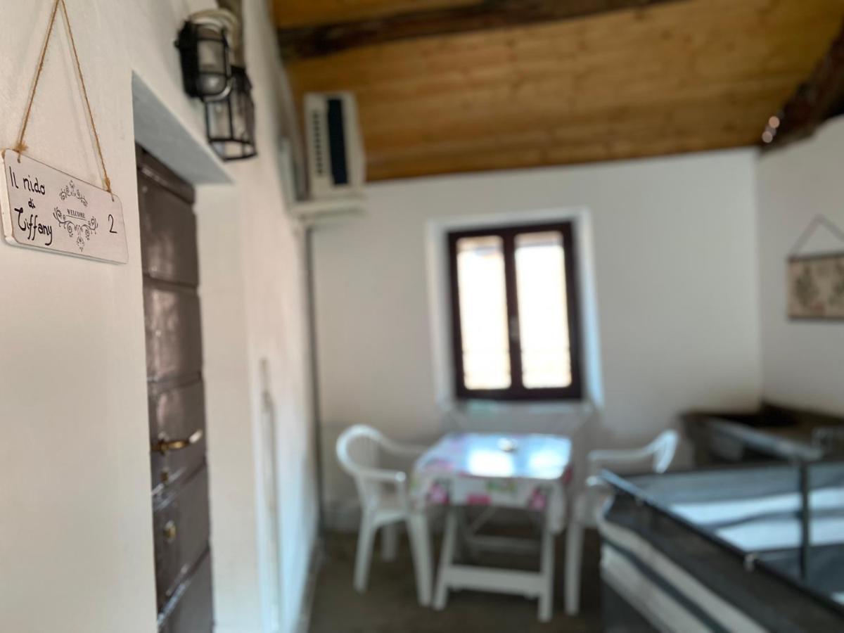 Il Nido Di Tiffany Apartment Massino Visconti Luaran gambar