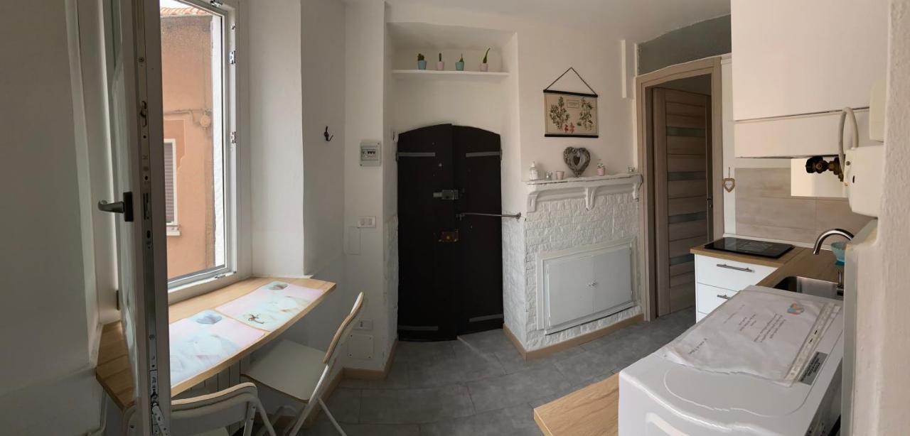 Il Nido Di Tiffany Apartment Massino Visconti Luaran gambar