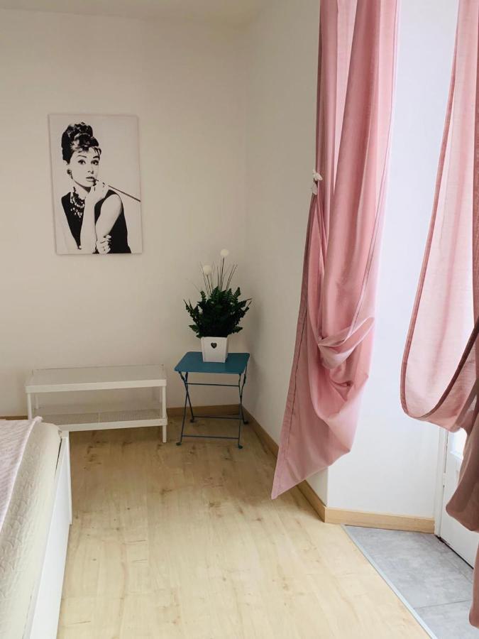 Il Nido Di Tiffany Apartment Massino Visconti Luaran gambar